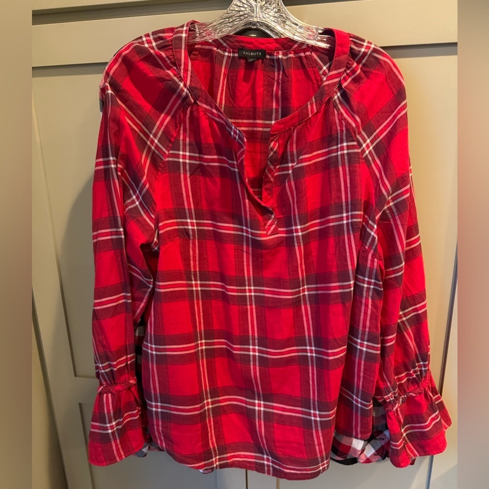 NWOT Talbots Red Plaid Blouse w adjustable gathered sleeves at wrist SZ L